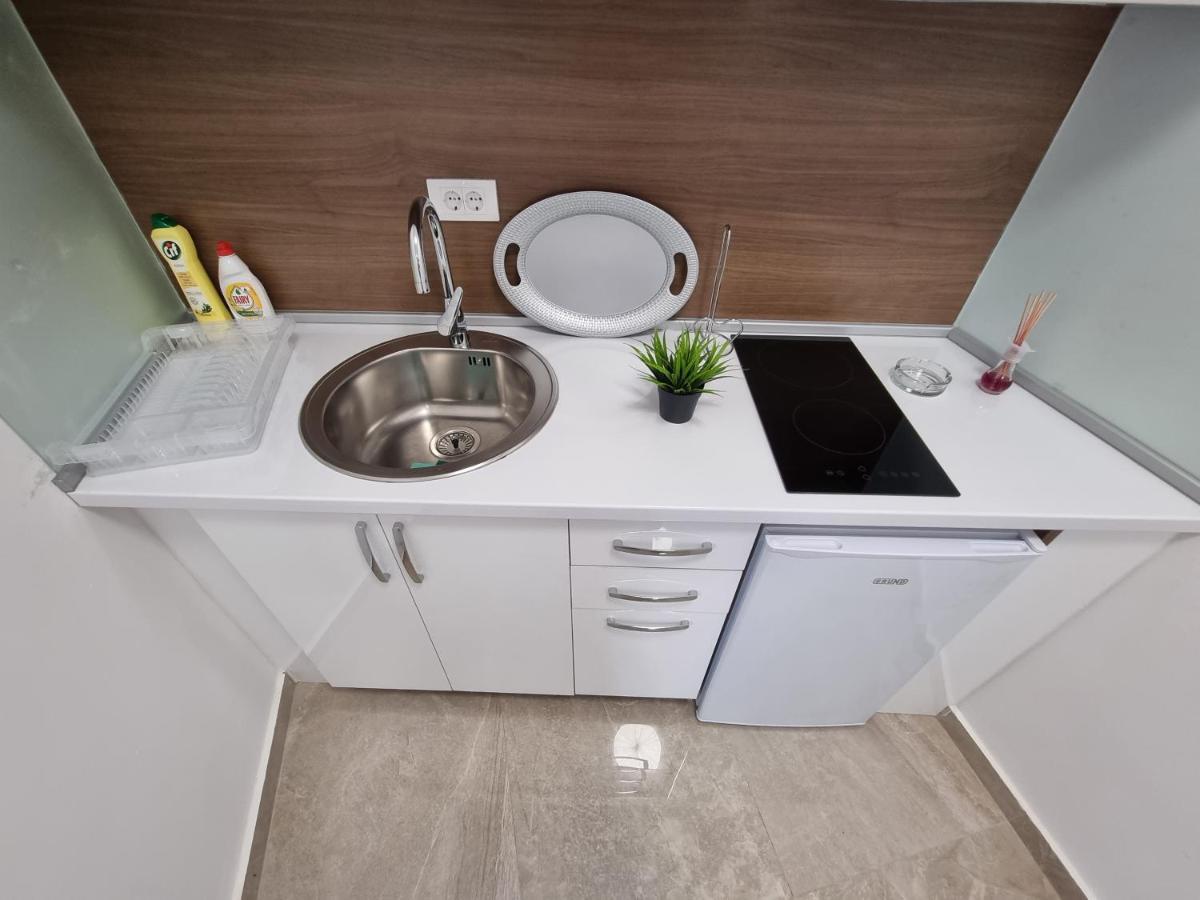 Ebra Lux Apartmani Dobra Voda Zewnętrze zdjęcie