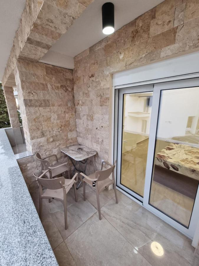 Ebra Lux Apartmani Dobra Voda Zewnętrze zdjęcie