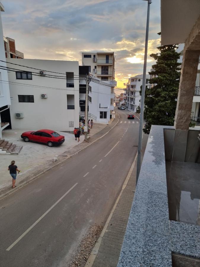 Ebra Lux Apartmani Dobra Voda Zewnętrze zdjęcie