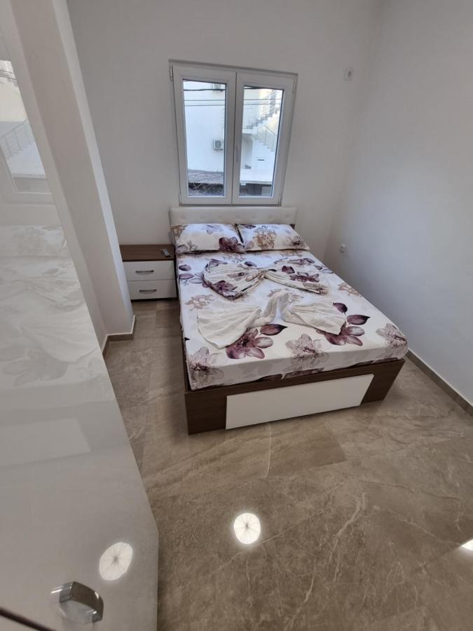 Ebra Lux Apartmani Dobra Voda Zewnętrze zdjęcie