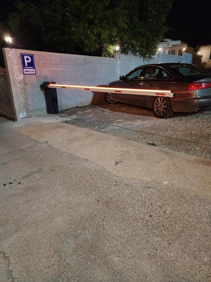 Ebra Lux Apartmani Dobra Voda Zewnętrze zdjęcie