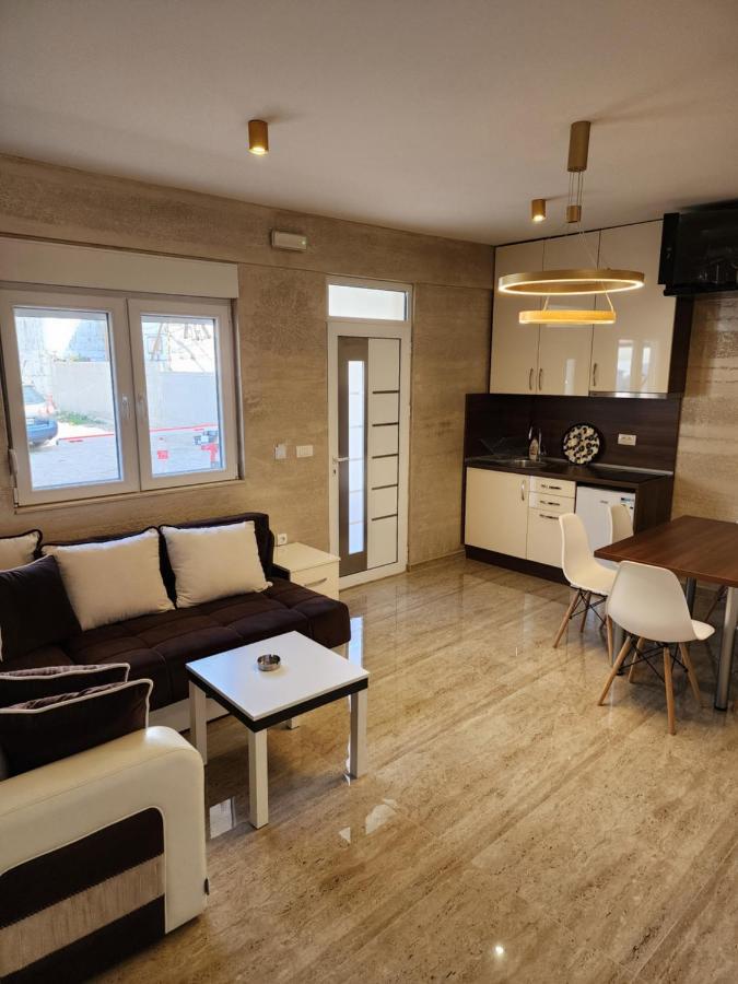 Ebra Lux Apartmani Dobra Voda Zewnętrze zdjęcie